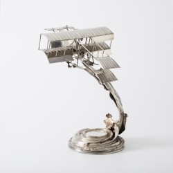 Monumentaal pronkstuk Farman III-vliegtuig, Europa, ca. 1910, zilver