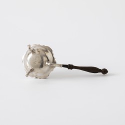 Miniatuur pijpkomfoor, Daniël van Strant (1742-1756), Amsterdam 1746, zilver