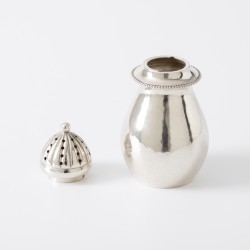 Art Deco suikerstrooibus, Denemarken 1925, zilver