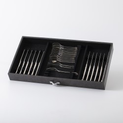 Robbe & Berking bestekcassette (70), model Rosenmuster, Flensburg ca. 2000, zilver