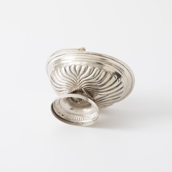 Suikerschaal, Nikolay Dubrovin (essayeur), Moskou 1828, zilver