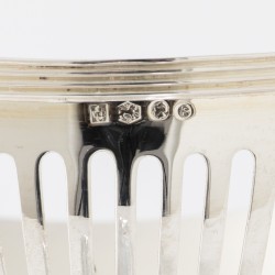 Brood- en bonbonmand, Koninklijke van Kempen & Begeer, Voorschoten 1975/1978, zilver