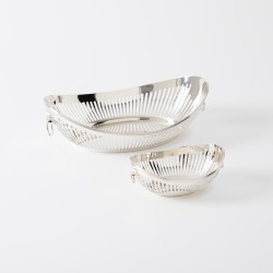Brood- en bonbonmand, Koninklijke van Kempen & Begeer, Voorschoten 1975/1978, zilver
