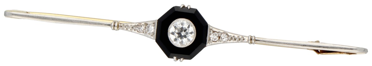 14K gouden/platina broche bezet met ca. 0.30 ct. diamant en onyx 