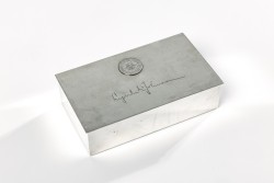 Tiffany & Co. Lyndon B. Johnson`s sigarendoos (36e president van de Verenigde Staten, 1963-1969), New York ca. 1961/63, zilver