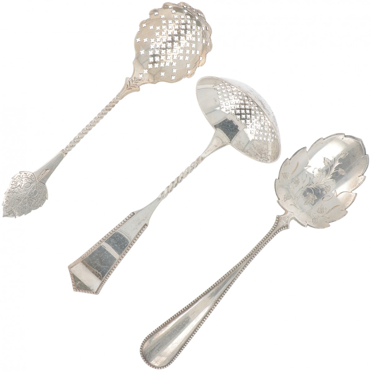 (3) delig lot schep- & strooilepels zilver.