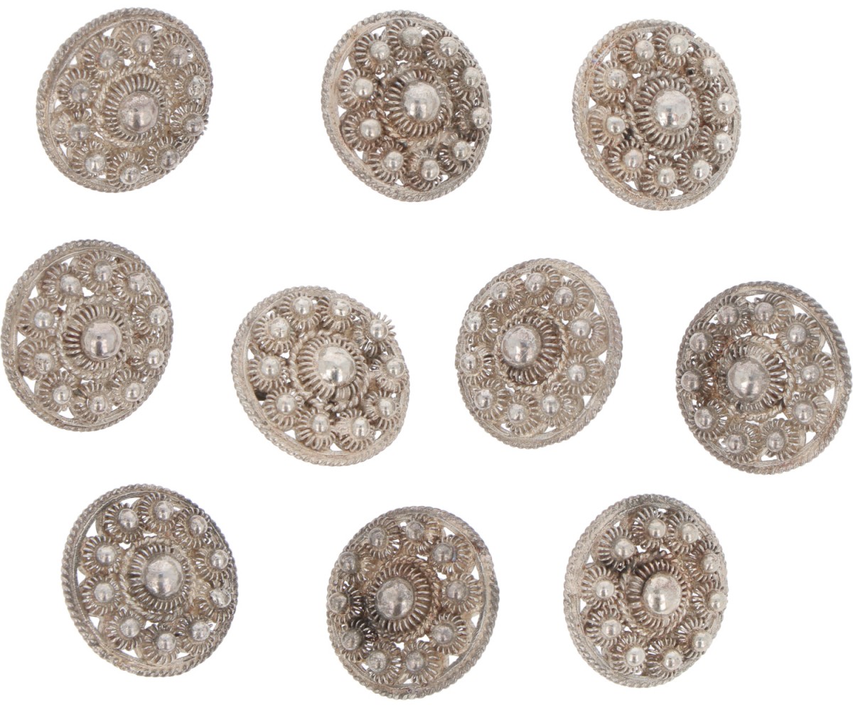 (10) delig lot klederdrachtknopen zilver.