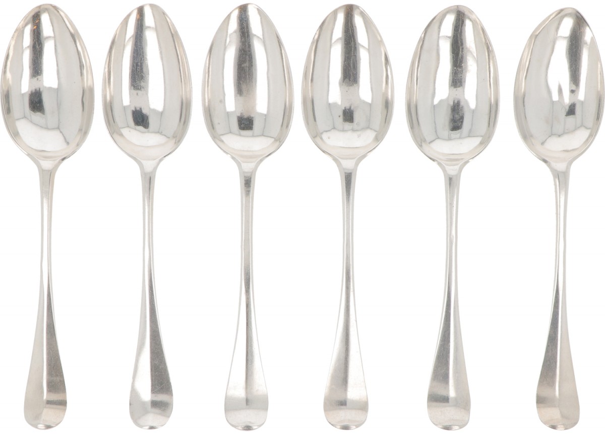 (6) delige set dinerlepels (Arend Hoogland 1733-1784) zilver.