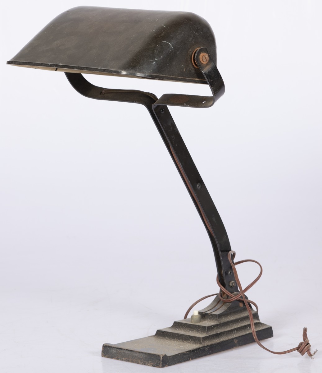Een Erpe bureaulamp, Belgie, mid. 20e eeuw.