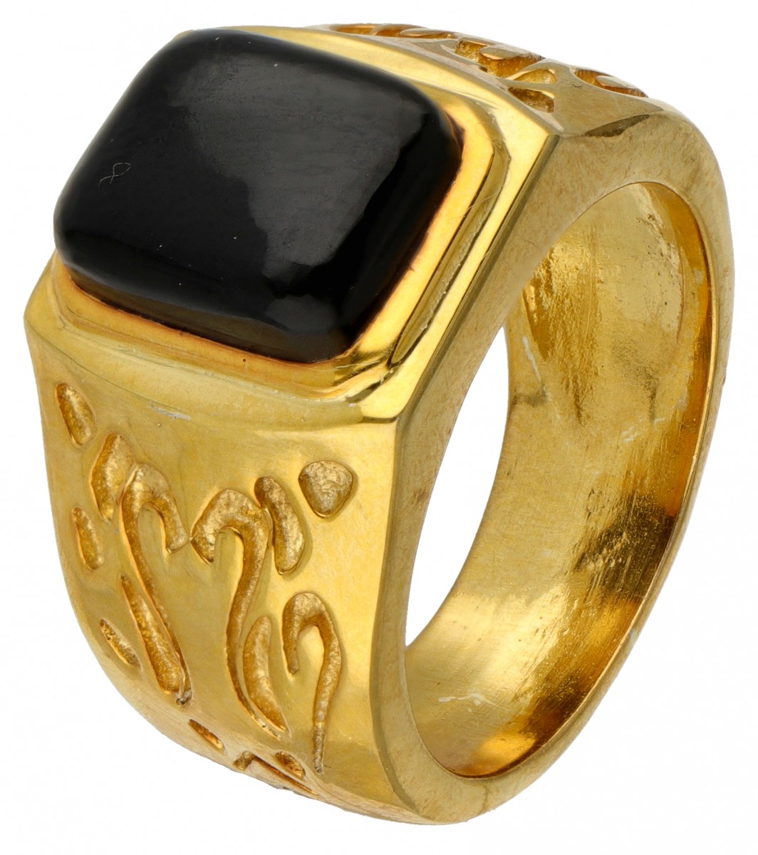 Vergulde sterling zilveren ring bezet met onyx.