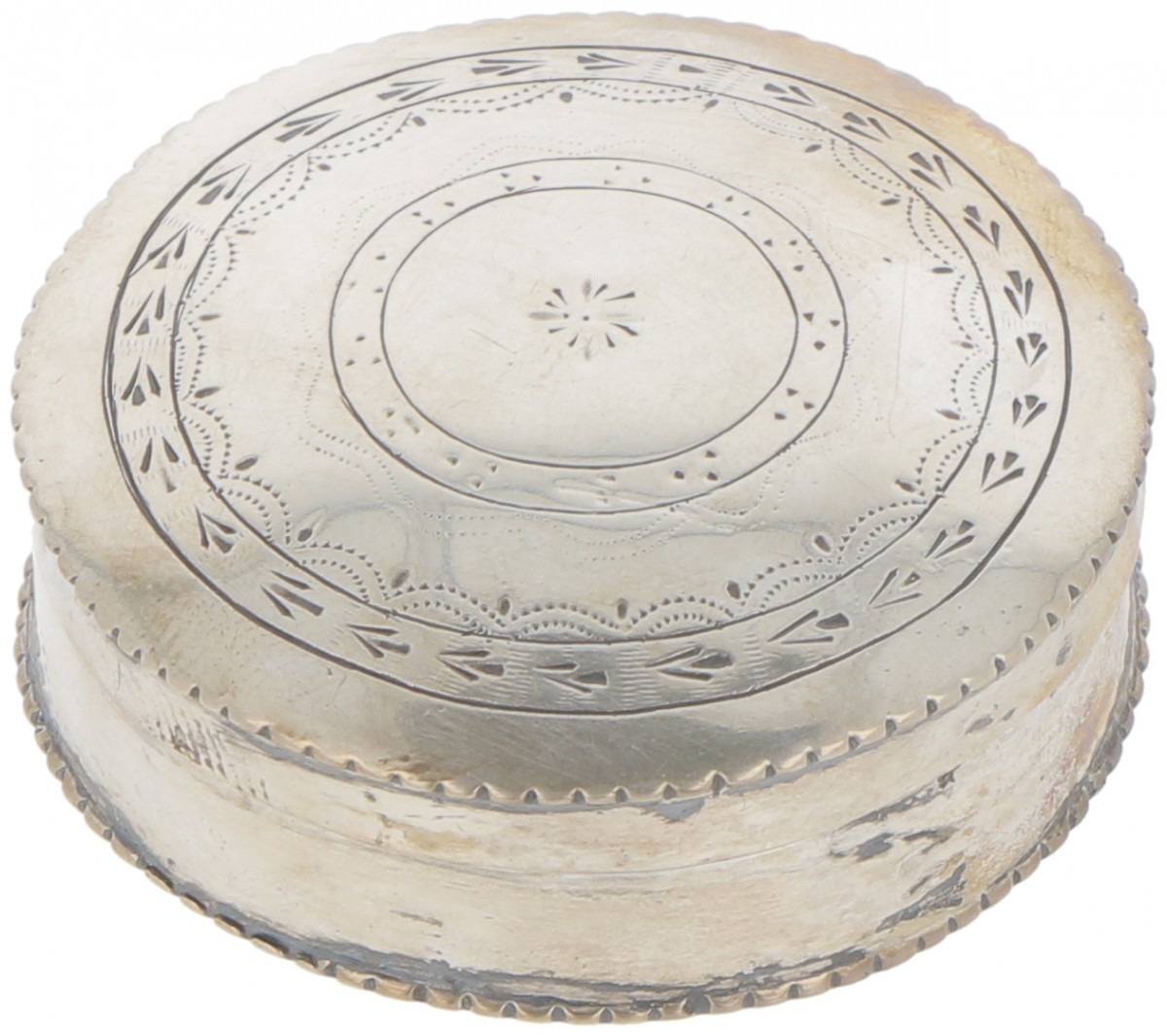 Pepermuntdoosje zilver.