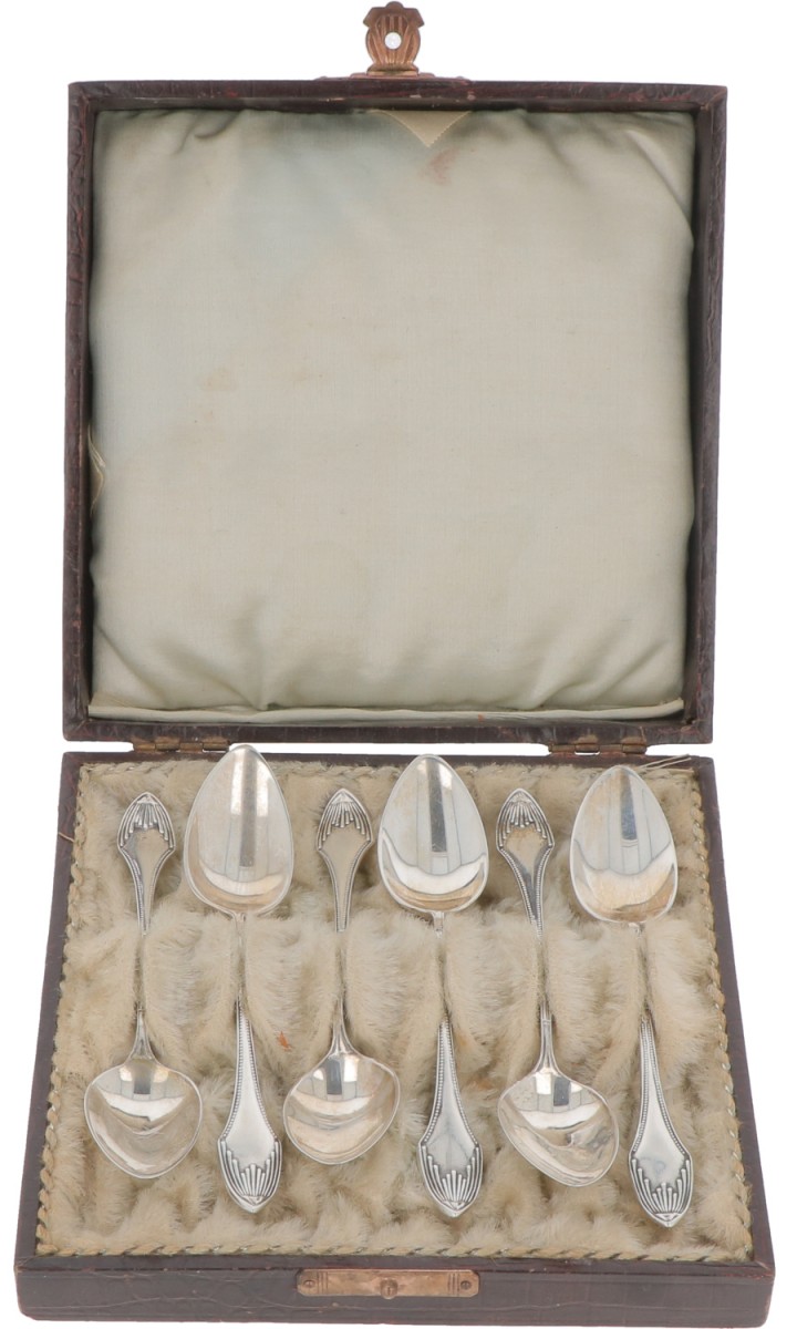 (6) delig lot koffielepeltjes zilver.
