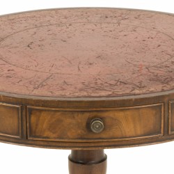 Een ronde mahoniehouten Regency-stijl tafel, Engeland, 20e eeuw.