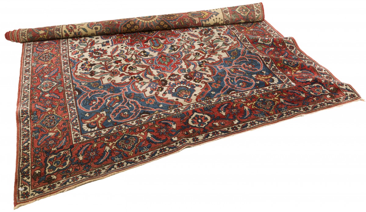 Een Perzisch "Isphahan / Isfahan" tapijt, Iran, 2e helft 20e eeuw.