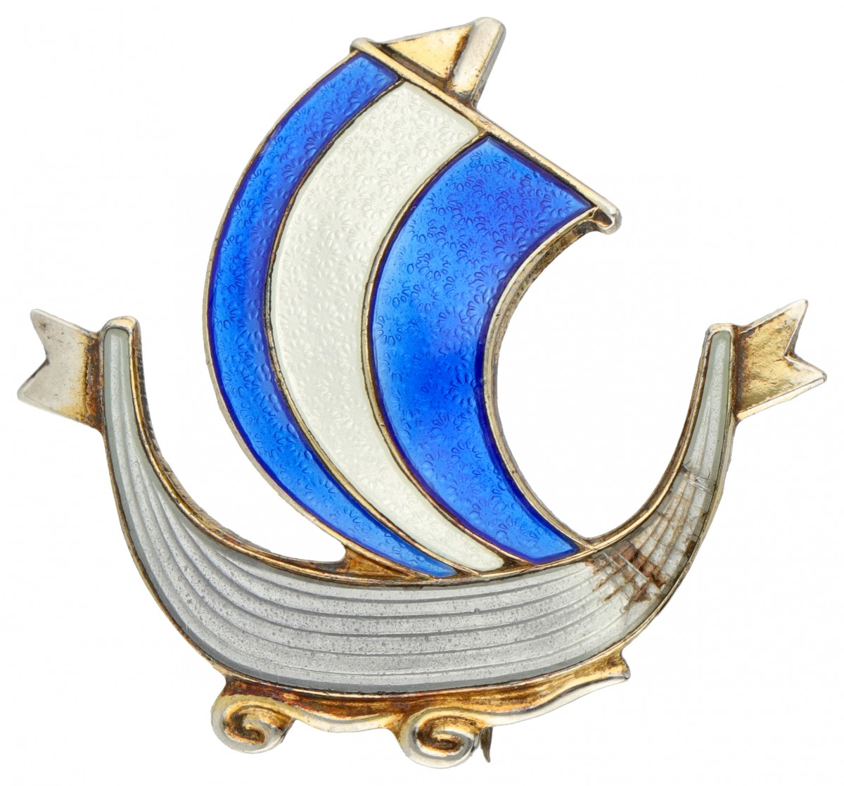 Zilveren Aksel Holmsen 'Viking Ship' broche met witte en blauwe guilloche emaille - 925/1000.