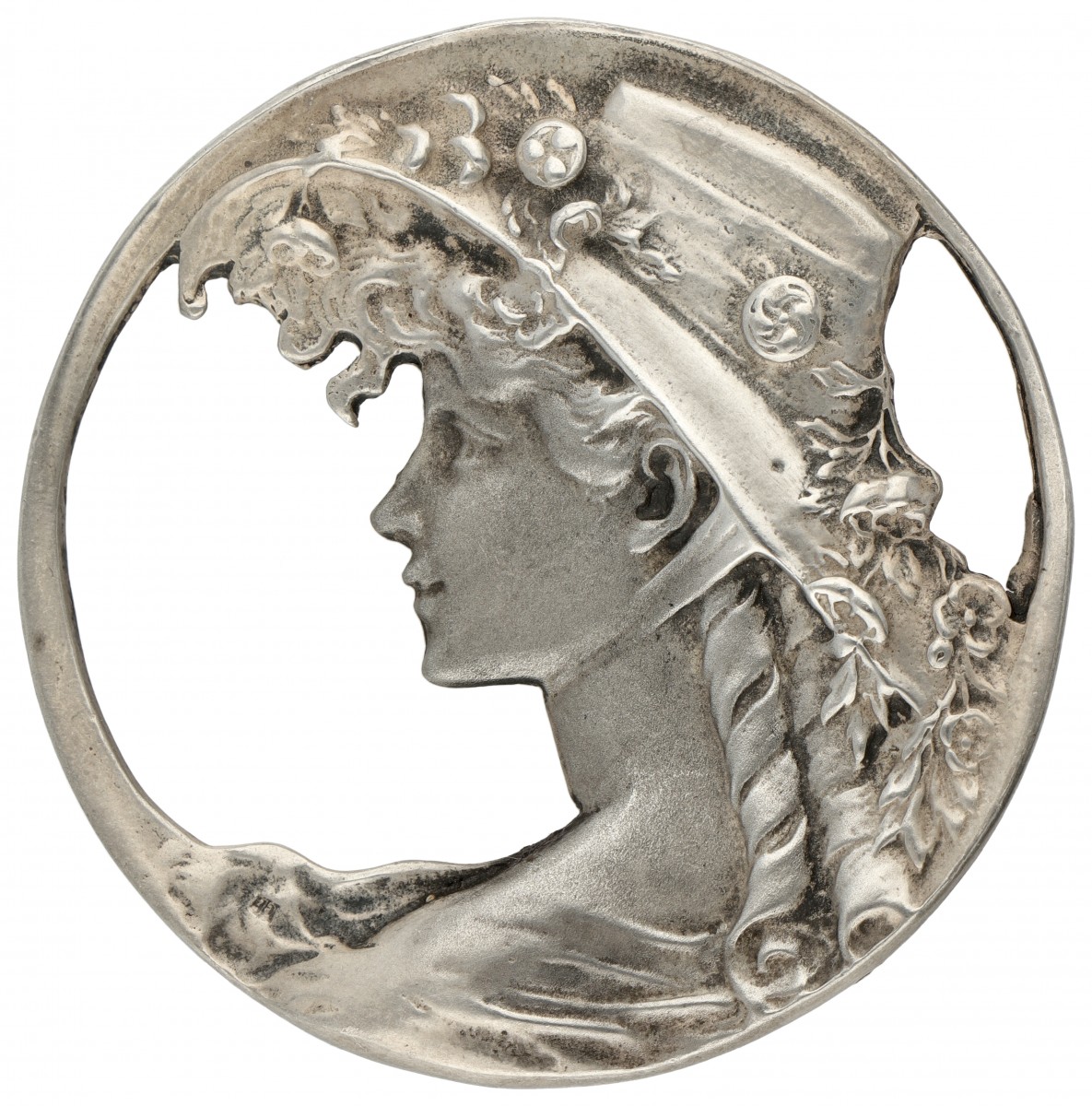 Zilveren art nouveau hanger / broche met een Victoriaanse dame - 925/1000.