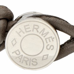 Hermès 'Twill Kid' gevlochten leren armband.