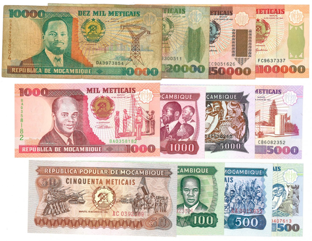 Mozambique. Lot 12 notes.  Mozambique Escudos. Banknote. Type 1980-1999. - Very good – UNC.