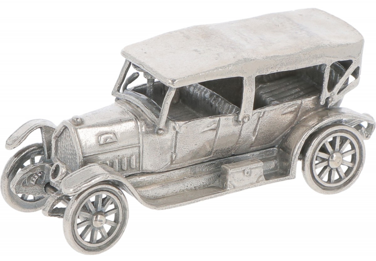 Miniatuur oldtimer zilver.