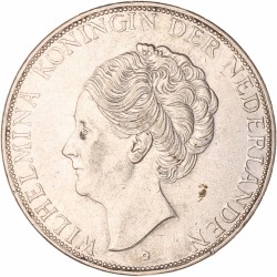 2½ Gulden. Wilhelmina. 1932 Grofhaar. Zeer Fraai +.