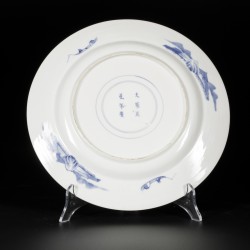Een set van (5) porseleinen borden met decor uit de "Romance of the Western Chamber", gemerkt Chenghua, China, 19e eeuw.