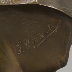 Een 19e-eeuwse portretbuste van een dame, ca. 1900.