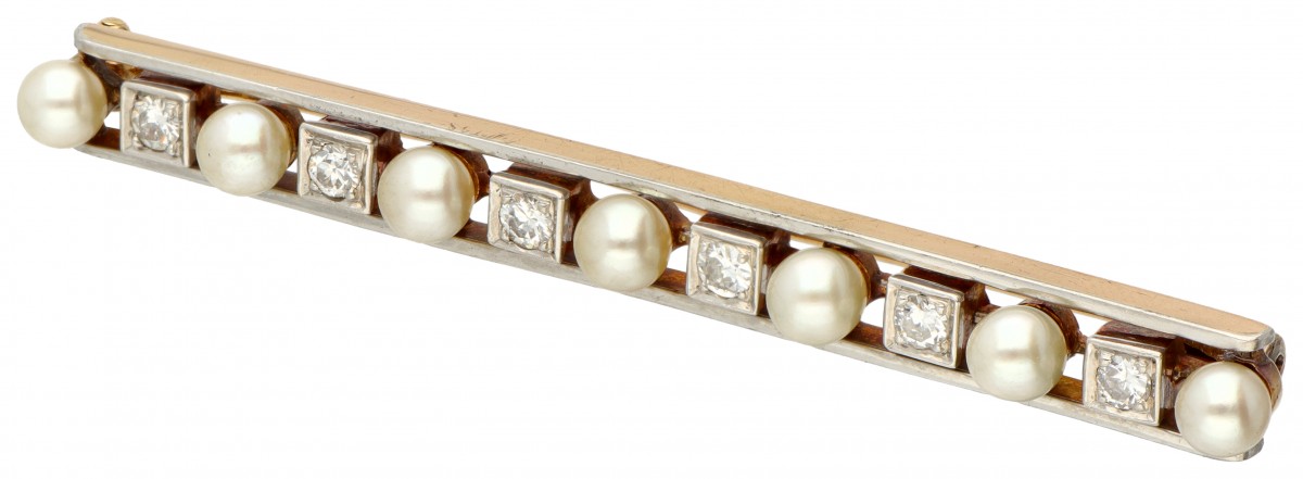 14 kt. Geelgouden en Pt 950 platina art deco broche bezet met ca. 0.47 ct. diamant en zoetwaterparels.