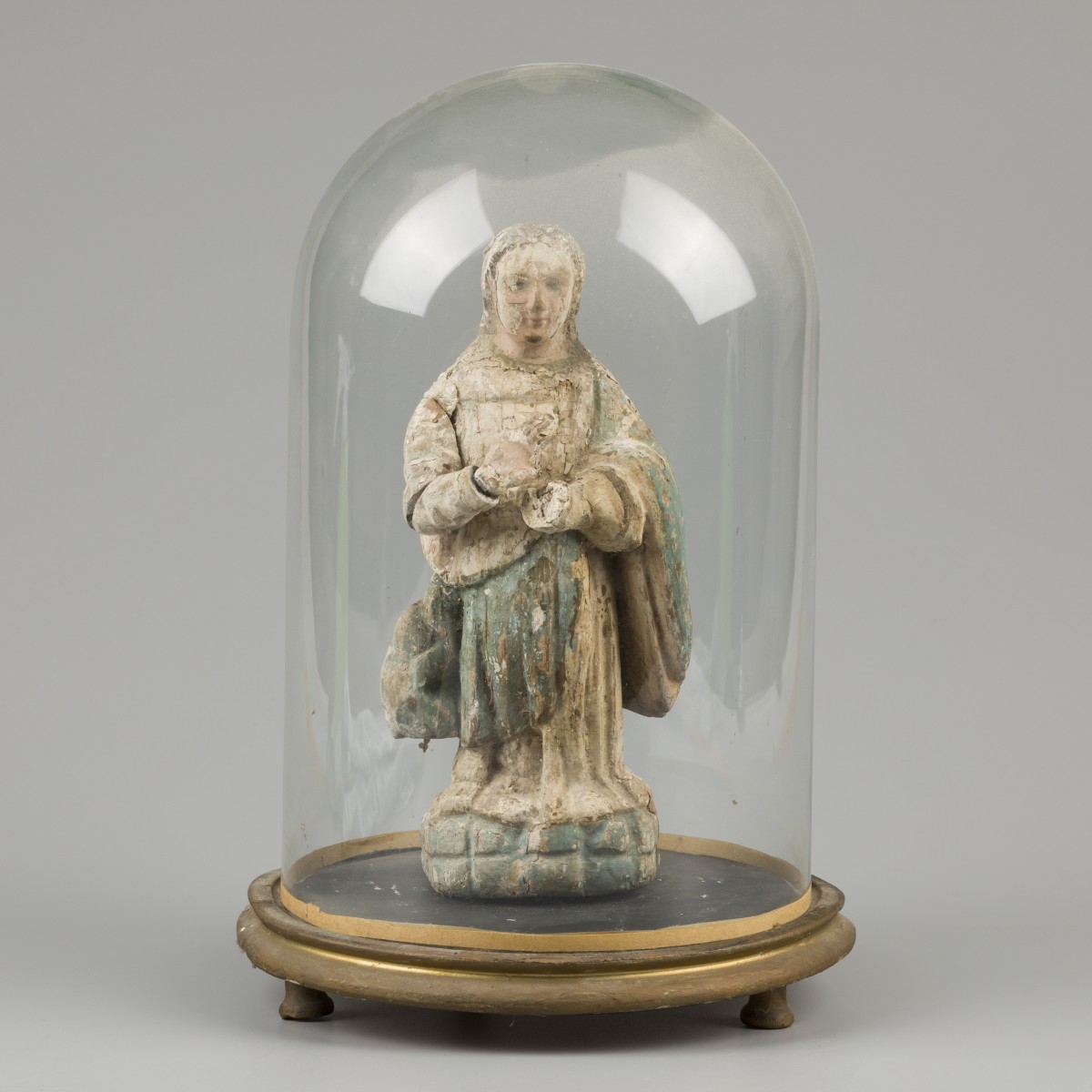 Een gepolychromeerd beeldje van Maria Magdalena, Guatamala, 19e eeuw of eerder.
