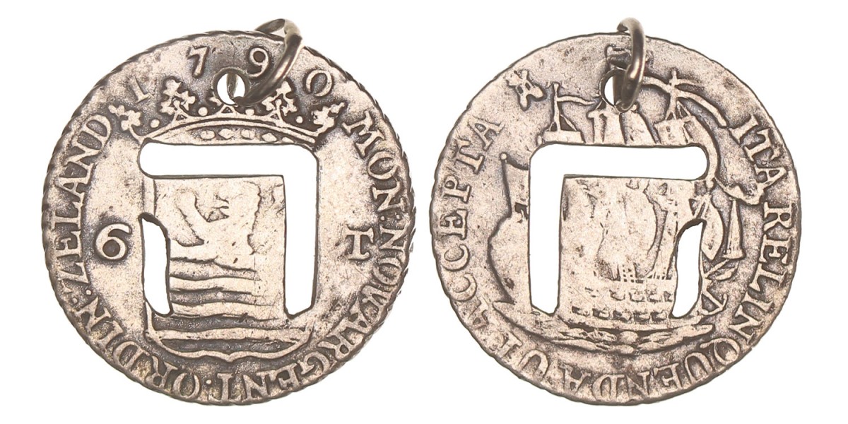 Scheepjesschelling van 6 stuiver met uit gesneden Hebreeuwse H. 1790. Zeer Fraai -.