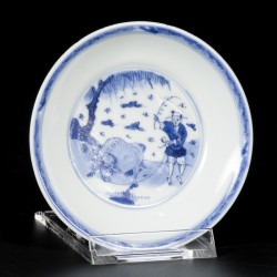 Een lot van (4) porseleinen bordjes, drie met decor van lijzen, één met karbouw, China, Kangxi.