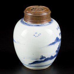 Een porseleinen gemberpot met landschapsdecor, China, 18e eeuw.