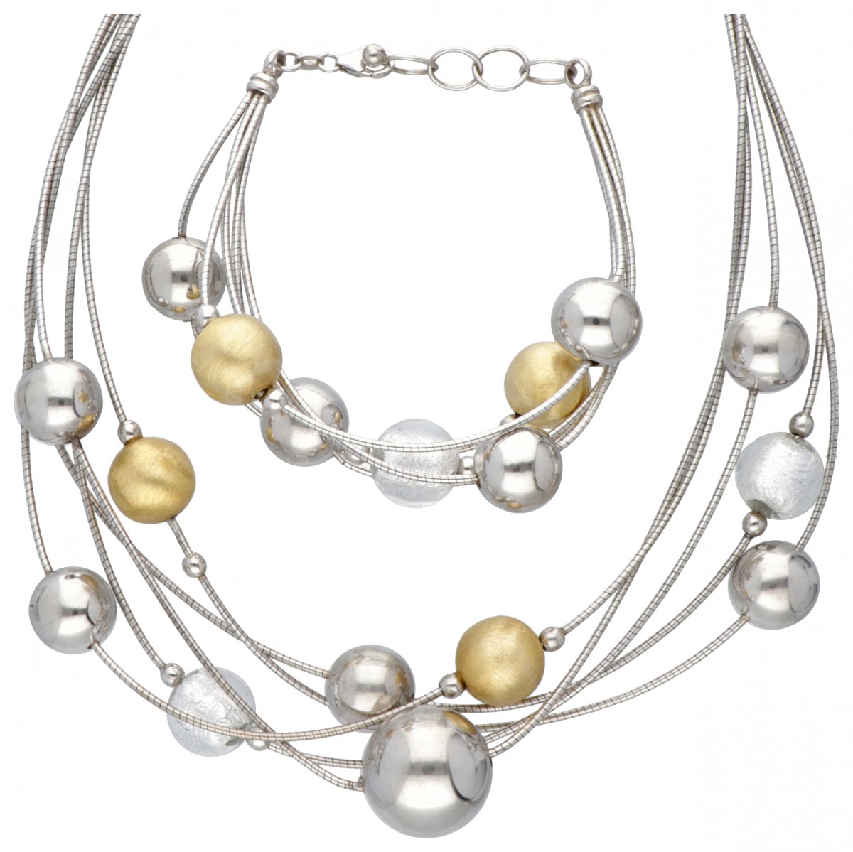 Set van een zilveren Italiaans design collier en armband - 925/1000.