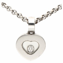 18 kt. Witgouden Bague Chopard 'Happy Diamonds' collier en hartvormige hanger.