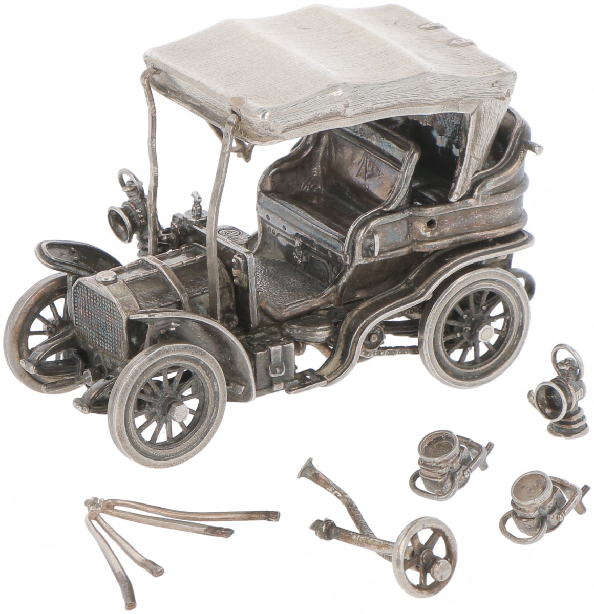Miniatuur oldtimer zilver.