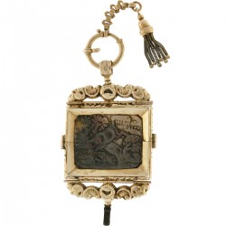 Zakhorloge sleutel met gouden hanger, rijk gedecoreerd parelmoer