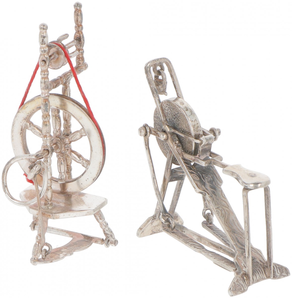 (2) delig lot miniaturen zilver.