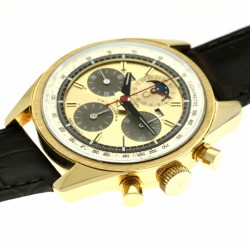 Universal Geneve Tri-Compax 181102 - Herenpolshorloge - 1969.