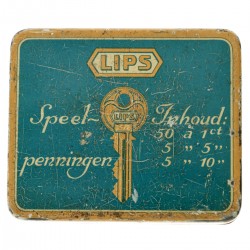 Nederland. Doosje met speelpenningen van Lips. 20e eeuw.