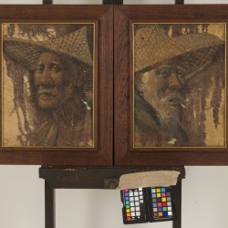 Een  set van (2) schilderijen met voorstelling van rokers op tabaksbladeren.
