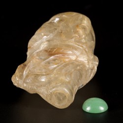 Een bergkristallen snuff bottle gedecoreerd met kalebas, China, 19e eeuw.