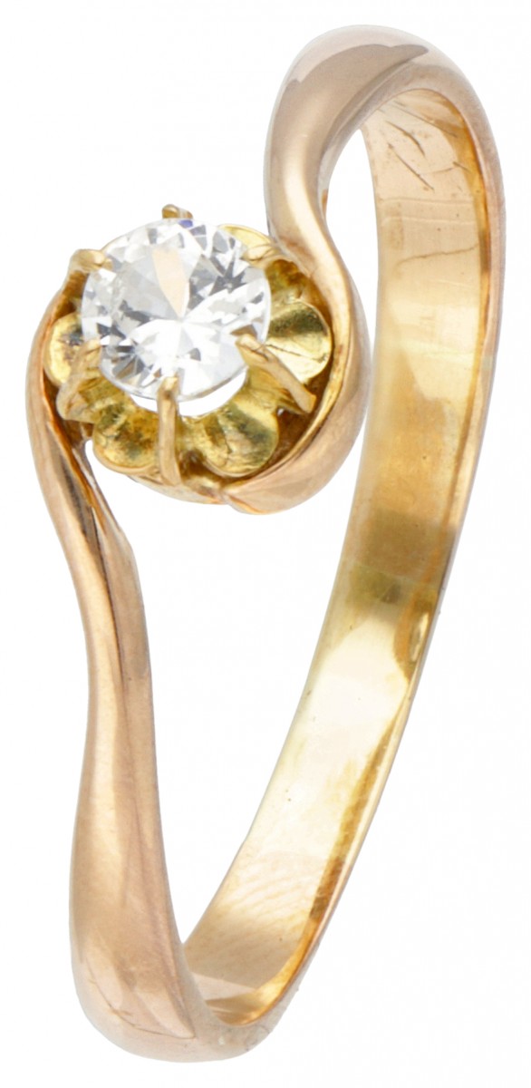 14 kt. Roségouden vintage solitair ring bezet met synthetische spinel.