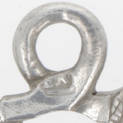 Chatelaine rammelaar (Nederland 18e eeuw) zilver.