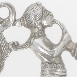 Chatelaine rammelaar (Nederland 18e eeuw) zilver.