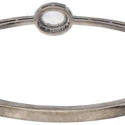 Zilveren bangle armband bezet met ca. 2.94 ct. maansteen en roos geslepen diamant - 925/1000.