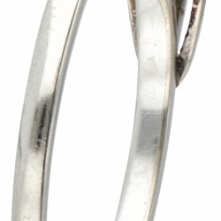 14 kt. Witgouden ring bezet met ca. 0.02 ct. diamant en een zoetwaterparel.