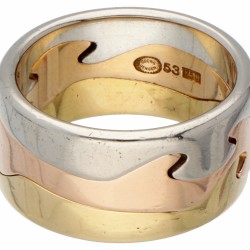 Nina Koppel voor Georg Jensen 18 kt. tricolor gouden 3-delige 'Fusion' ring.