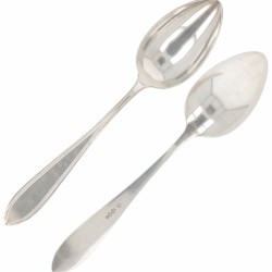 (6) delige set lepels "Hollands puntfilet" zilver.