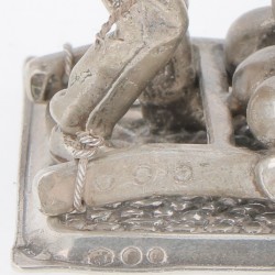 Miniatuur kaasdragers zilver.