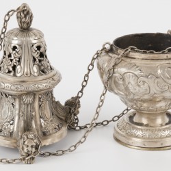 Christelijk kerkwierookvat (Thuribulum) zilver.