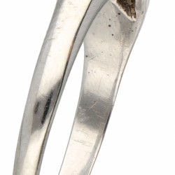 14 kt. Witgouden solitair ring bezet met ca. 0.93 ct. diamant.